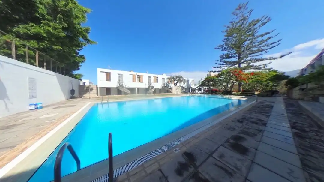 Swimming pool of Flat for sale in Arona