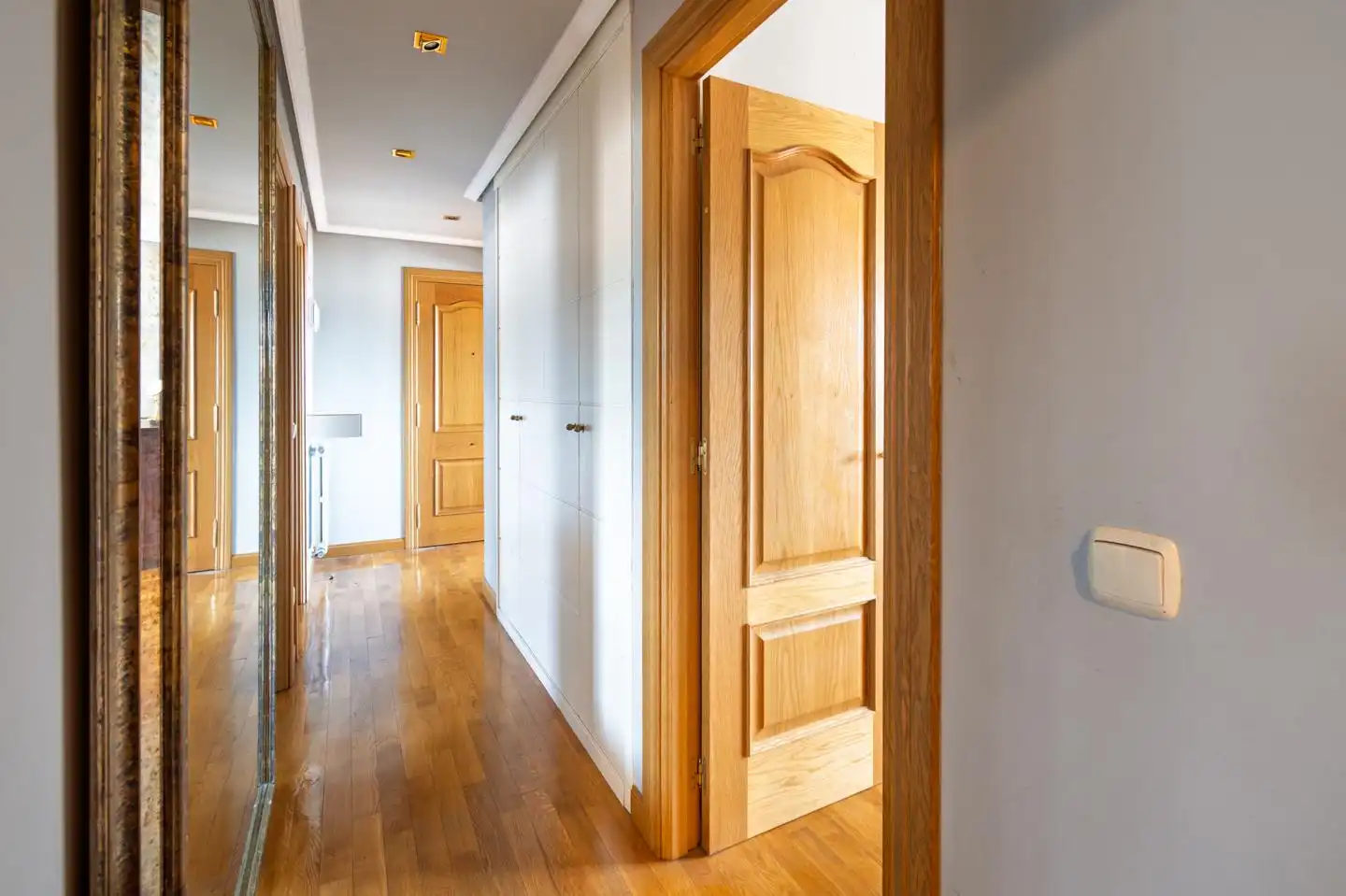 Flat for sale in Felisa Munárriz, Milagrosa