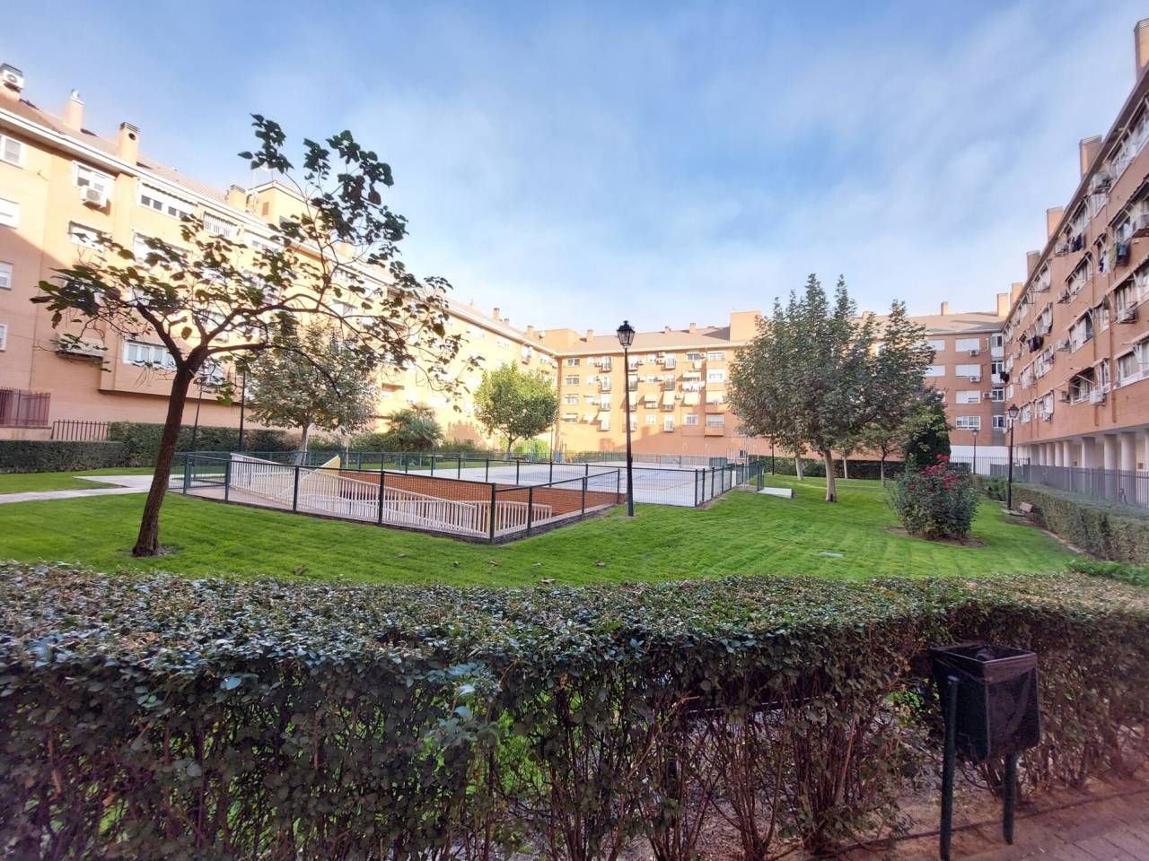 Exterior view of Flat for sale in Fuenlabrada  with Heating, Terrace and Alarm