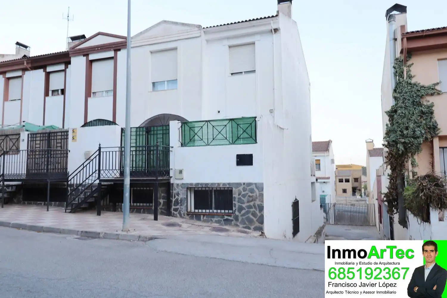 House for sale in Calle Garcia Lorca 20