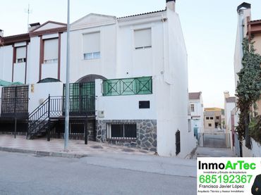 Casa en venda a Calle Garcia Lorca 20