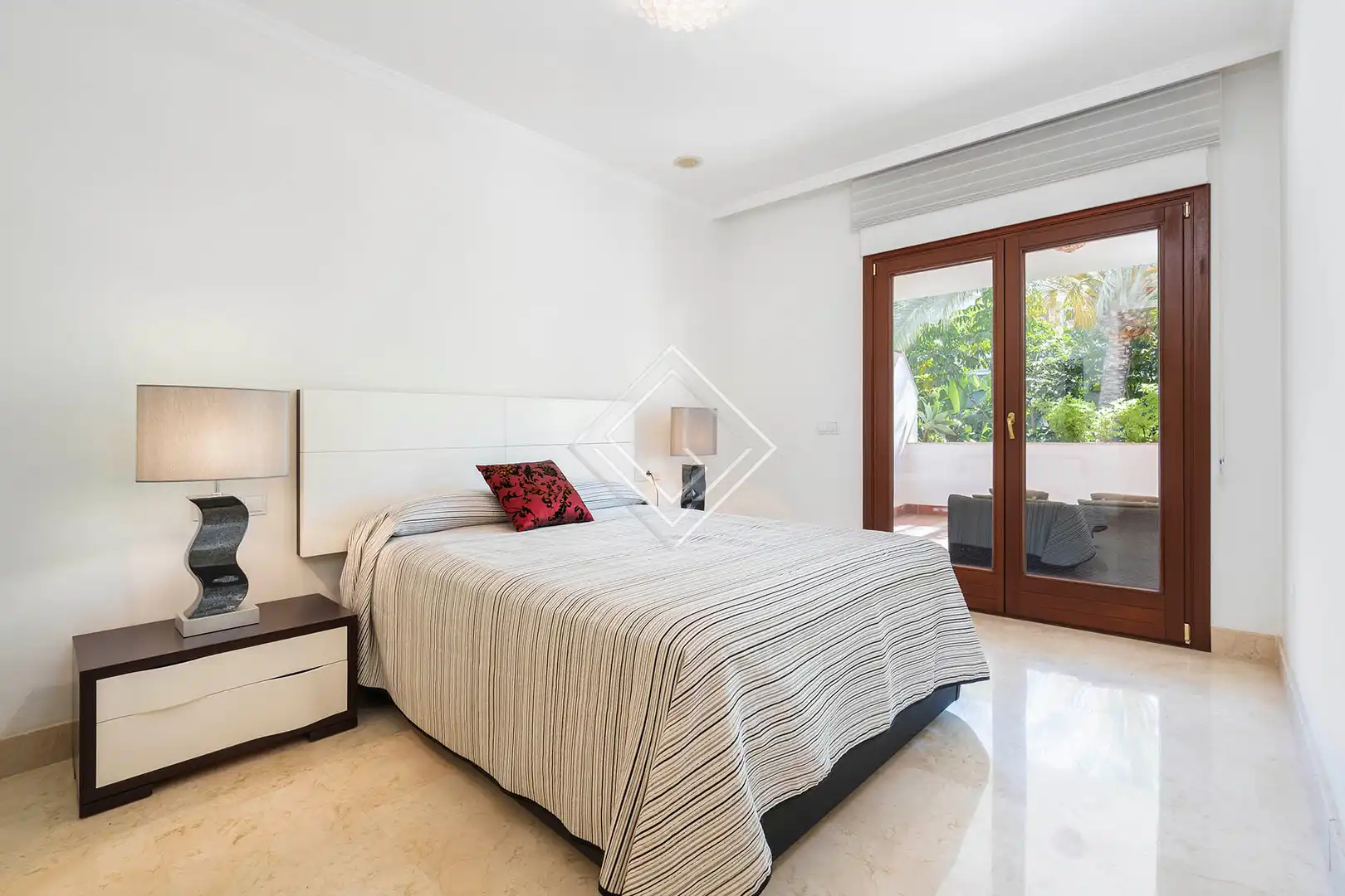 Apartament amb piscina en venda a Milla de Oro, imagen 10