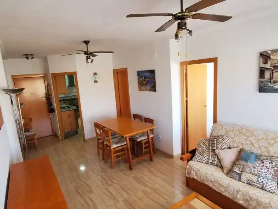 Sala de estar de Piso de alquiler en Cartagena con Aire acondicionado y Amueblado