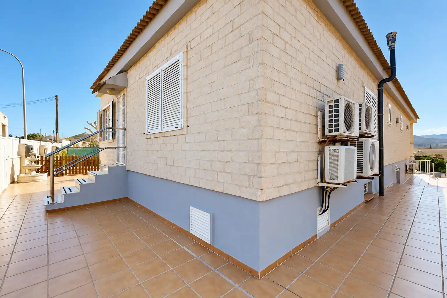 Detached house with garden for sale in Calle JACINTO BENAVENTE, imagen 95