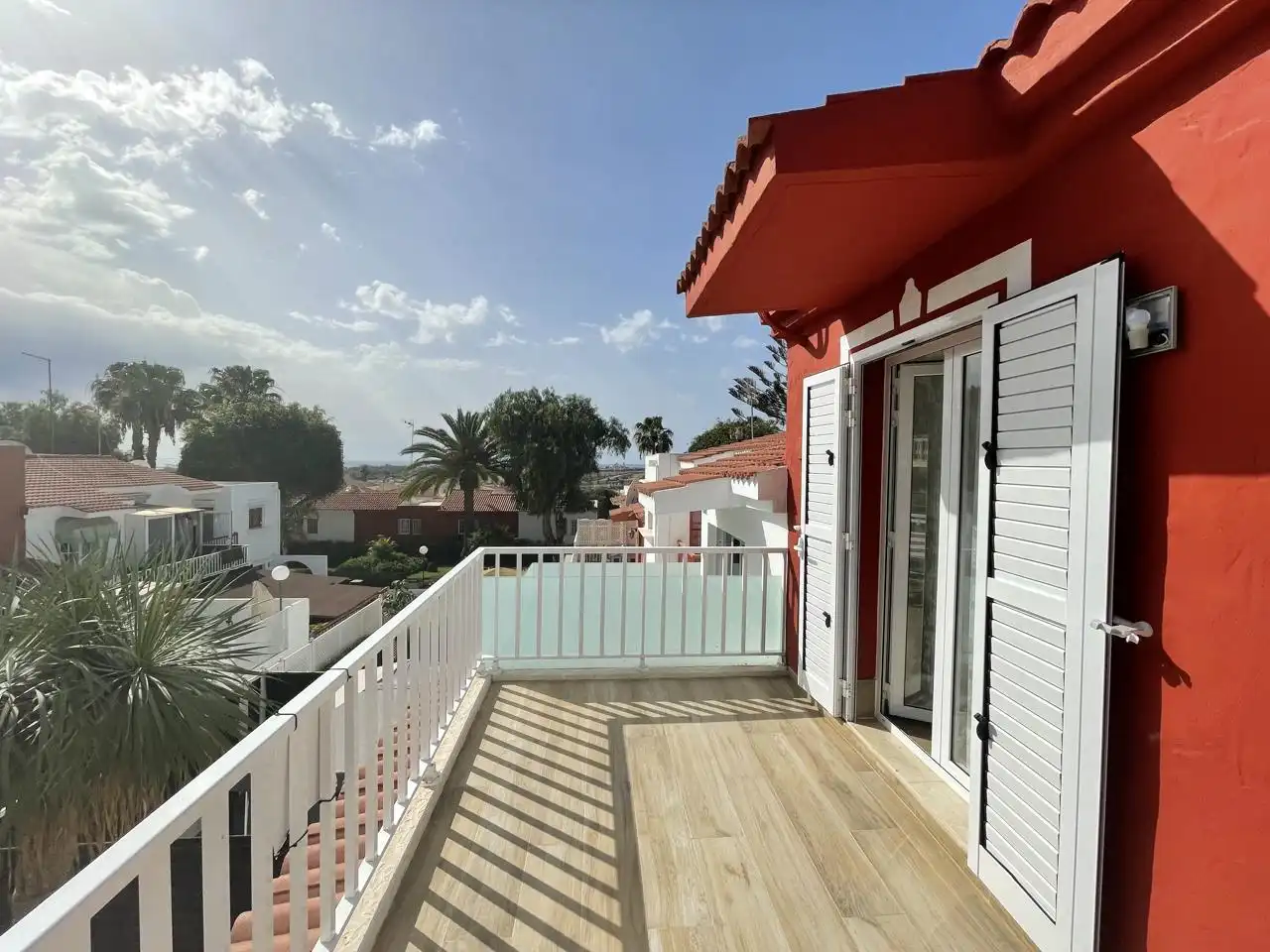 Terrasse von Maisonette zum Verkauf in San Bartolomé de Tirajana mit Klimaanlage, Privatgarten und Parkett