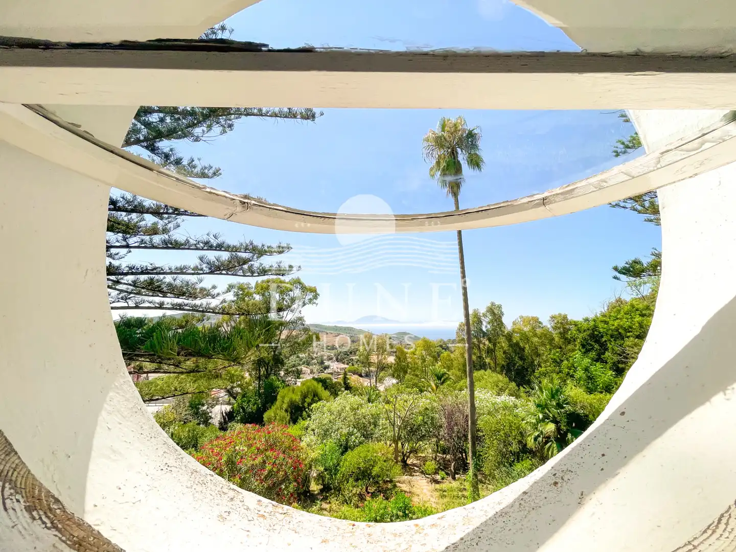 Exterior view of Country homes for sale in Algeciras  with Private garden, Terrace and Storage room