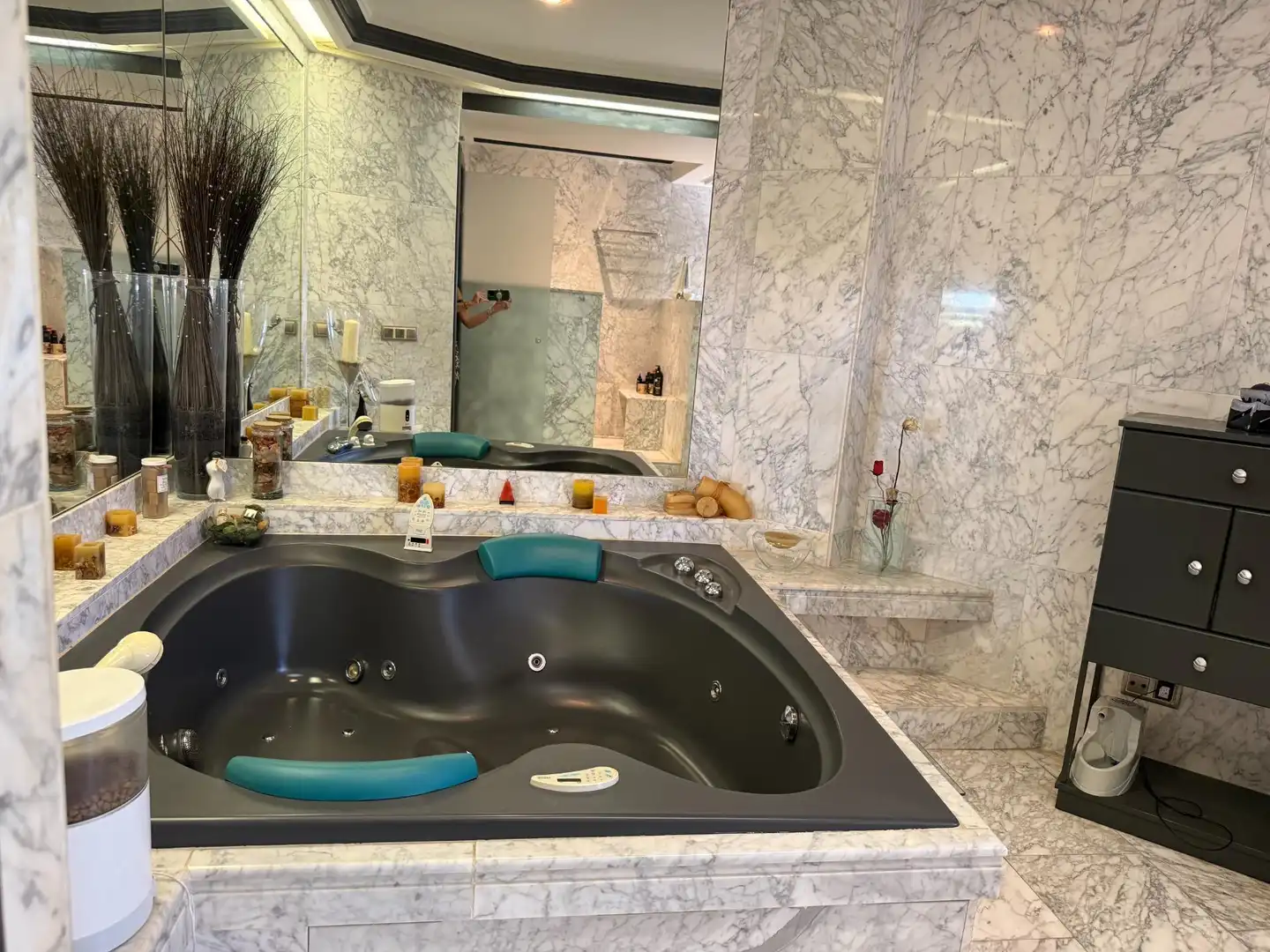 Baño de Casa o chalet en venta en Gelves con Aire acondicionado, Jardín privado y Terraza