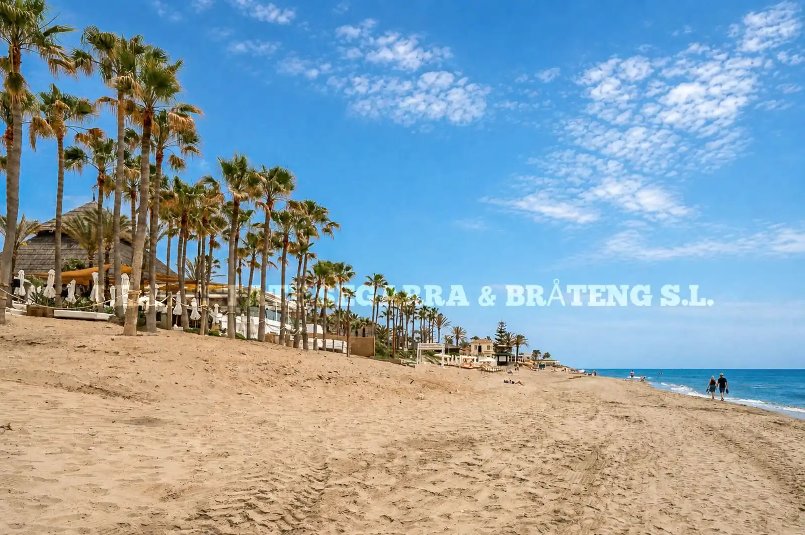 Exterior view of Attic for sale in Marbella  with Air Conditioner, Heating and Oven