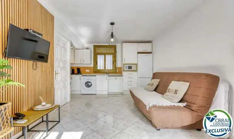 Apartament amb piscina en venda a Carrer de Josep Carner, imagen 2