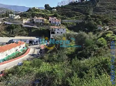 Terrenys i solars en venda a Sayalonga