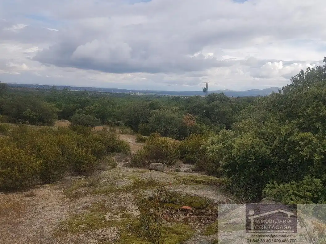 Finca rústica en venta en La Cabrera