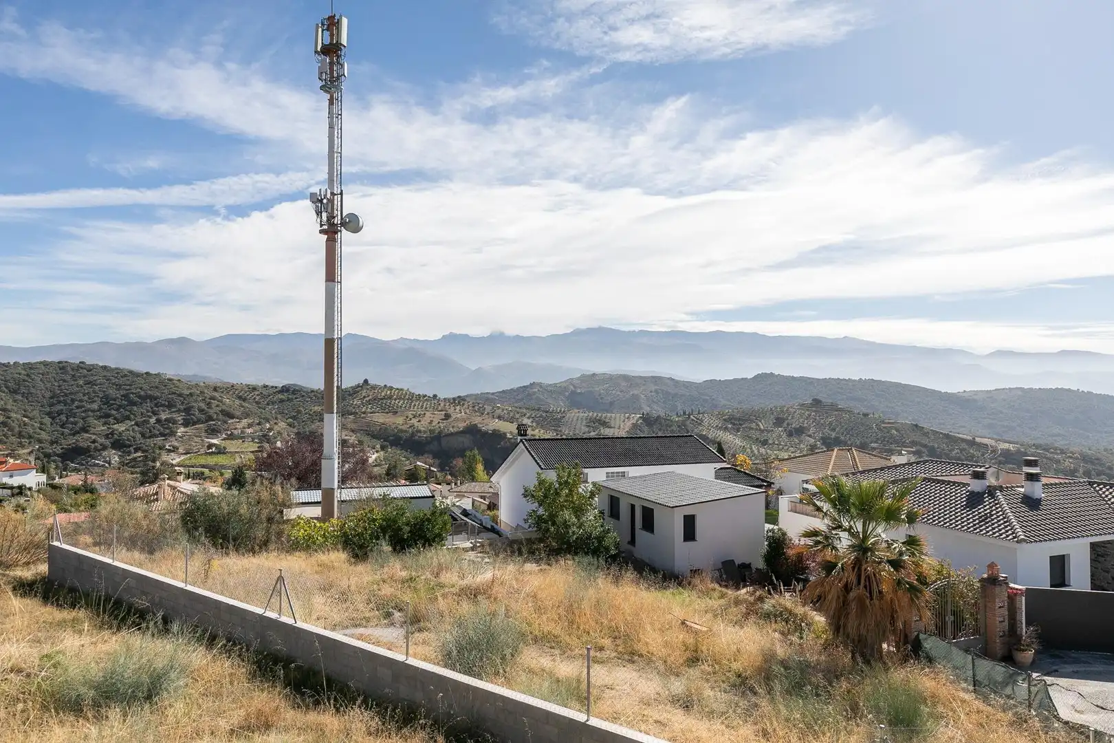 Casa o xalet en venda en Huétor de Santillán amb Calefacció, Jardí privat i Piscina
