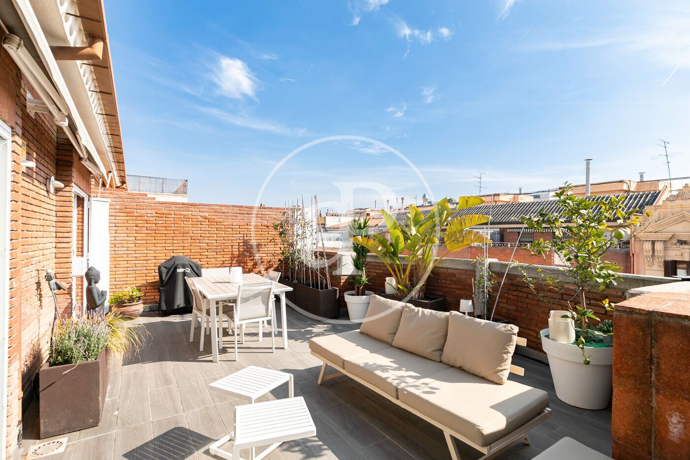 Terrasse von Wohnung zum Verkauf in  Barcelona Capital mit Klimaanlage, Heizung und Terrasse
