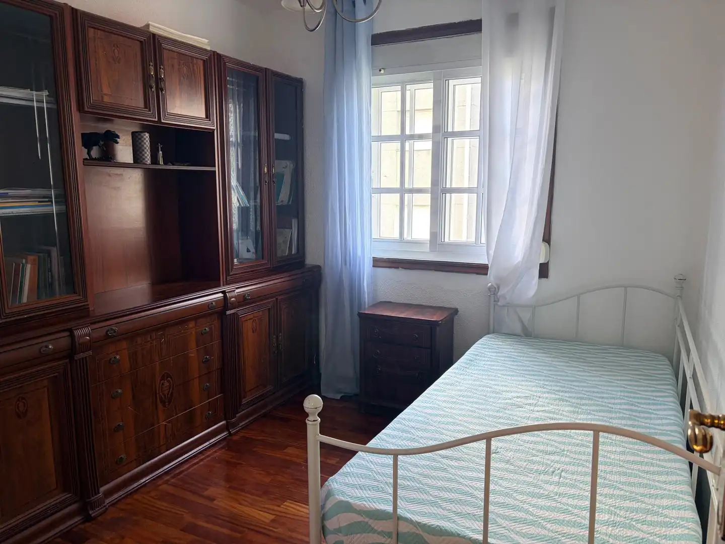 Habitación de Piso en venta en Vigo  con Amueblado