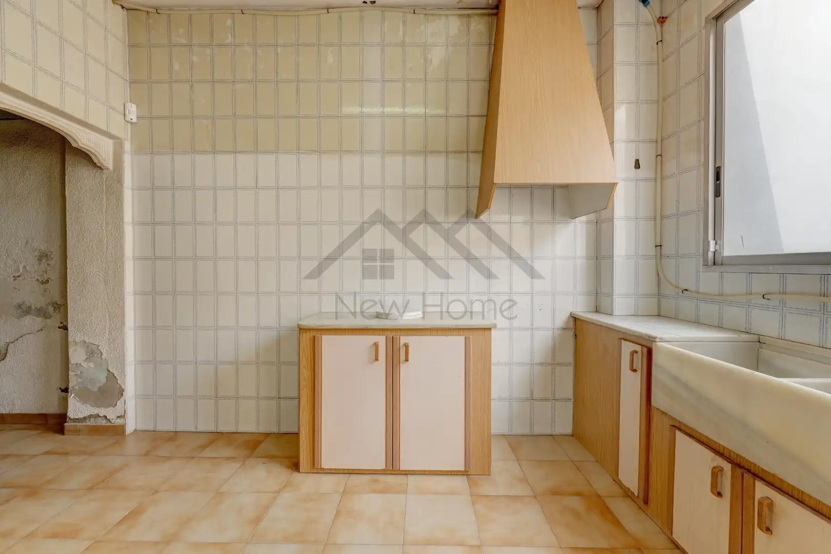 Cuina de Casa o xalet en venda en La Pobla de Vallbona amb Terrassa i Traster
