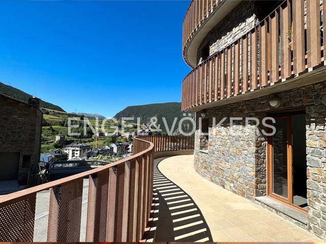 Piso en Alquiler en Canillo pueblo