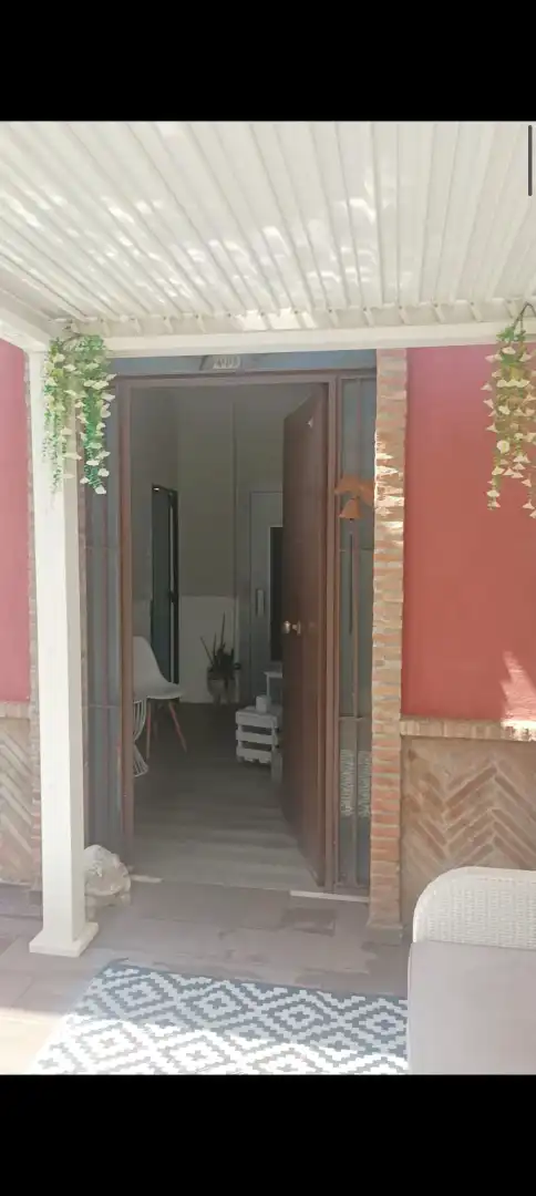 Houses for sale in Sevilla  with Air Conditioner, Private garden and Parquet flooring