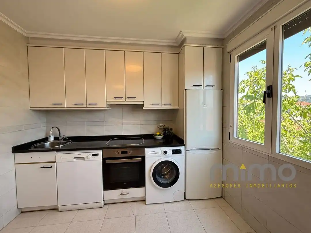 Cocina de Dúplex en venta en Errenteria con Calefacción, Trastero y Balcón