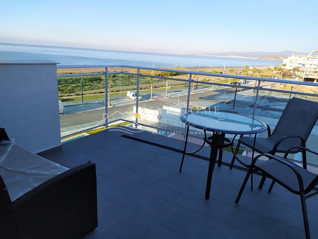 Terrassa de Apartament de lloguer en Torrox amb Terrassa, Piscina i Forn