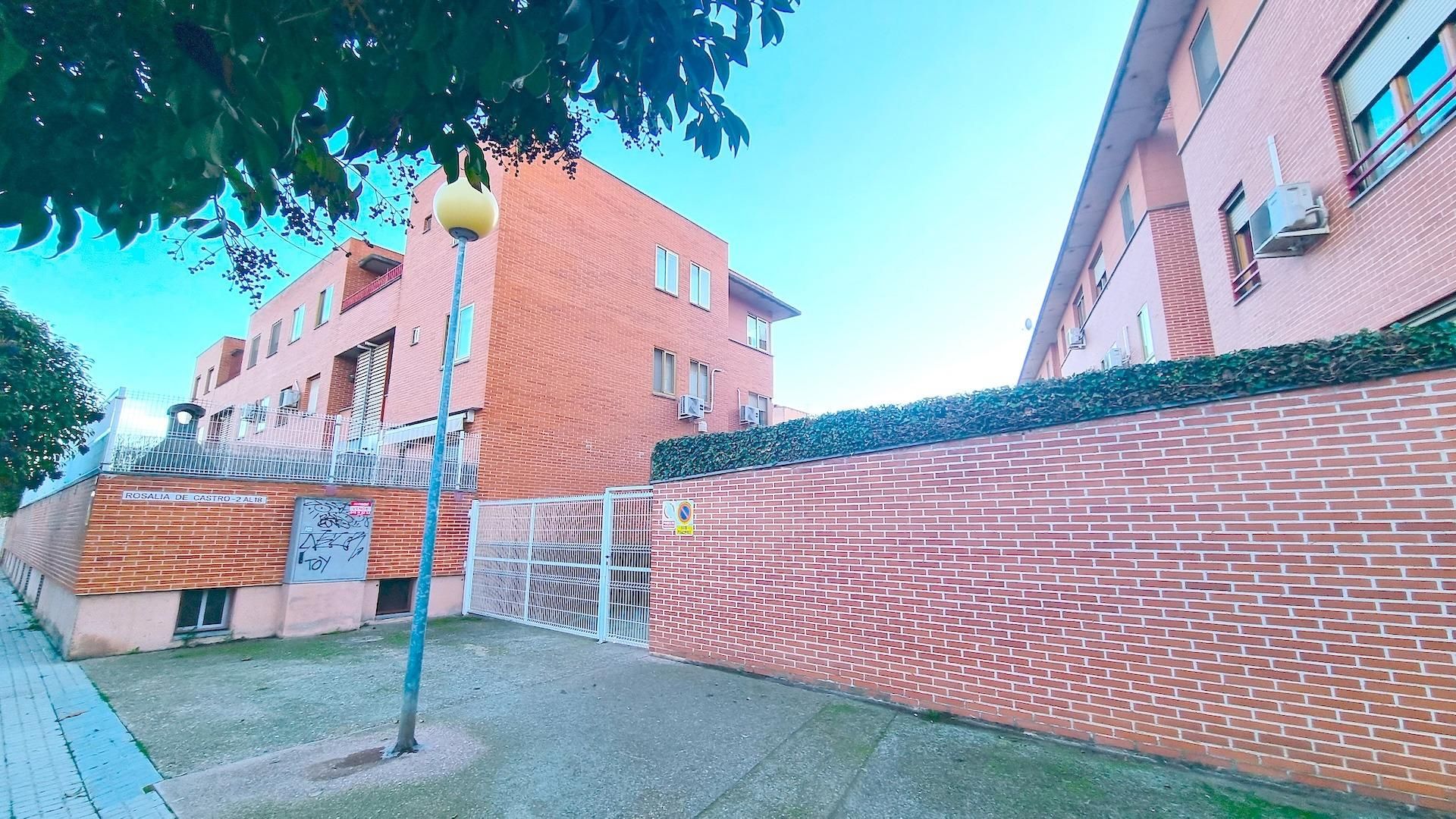 Pis en venda a Calle de Rosalía de Castro