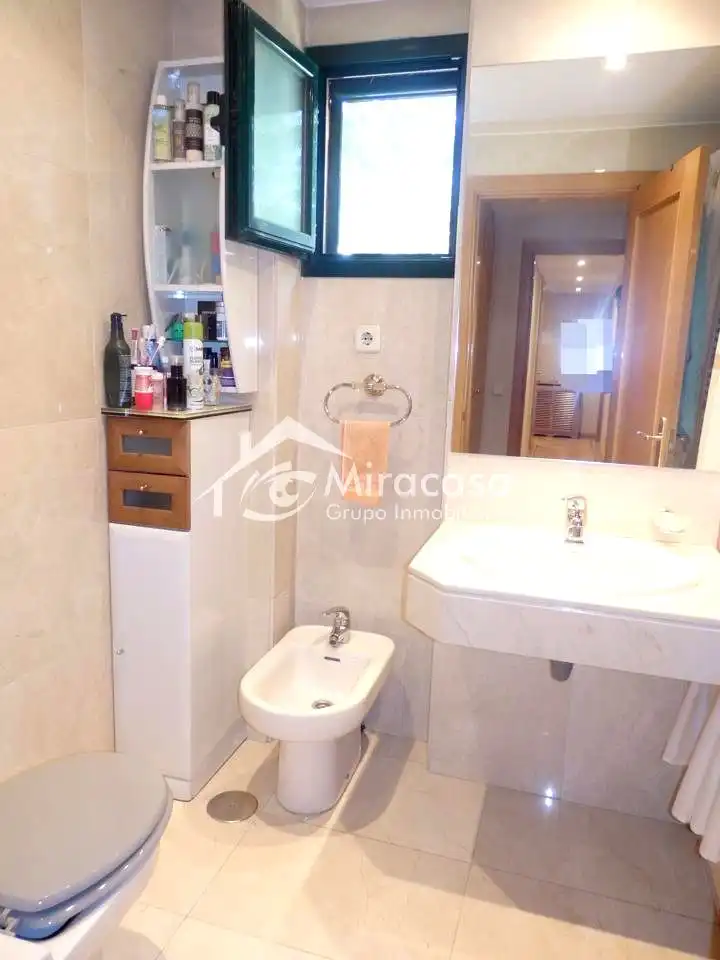 Piso en venta en De Nicolás Salmerón, Pueblo Nuevo