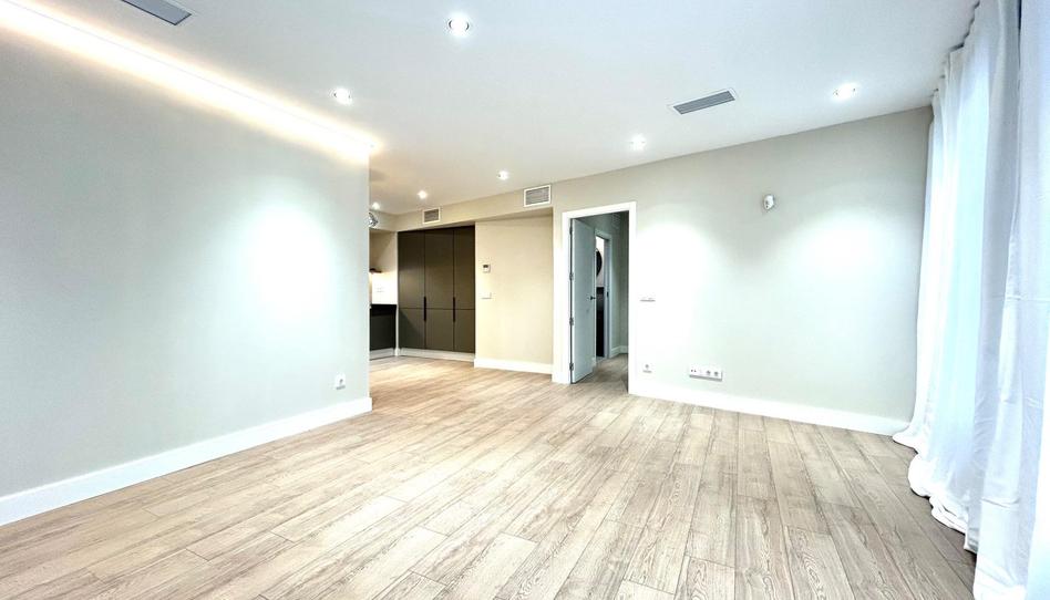 Photo 1 of Office for sale in Carrer Vallirana, El Putget i el Farró, Barcelona