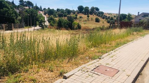 Parcela Urbana  de esquina en Ribatejada de 1461 m2.