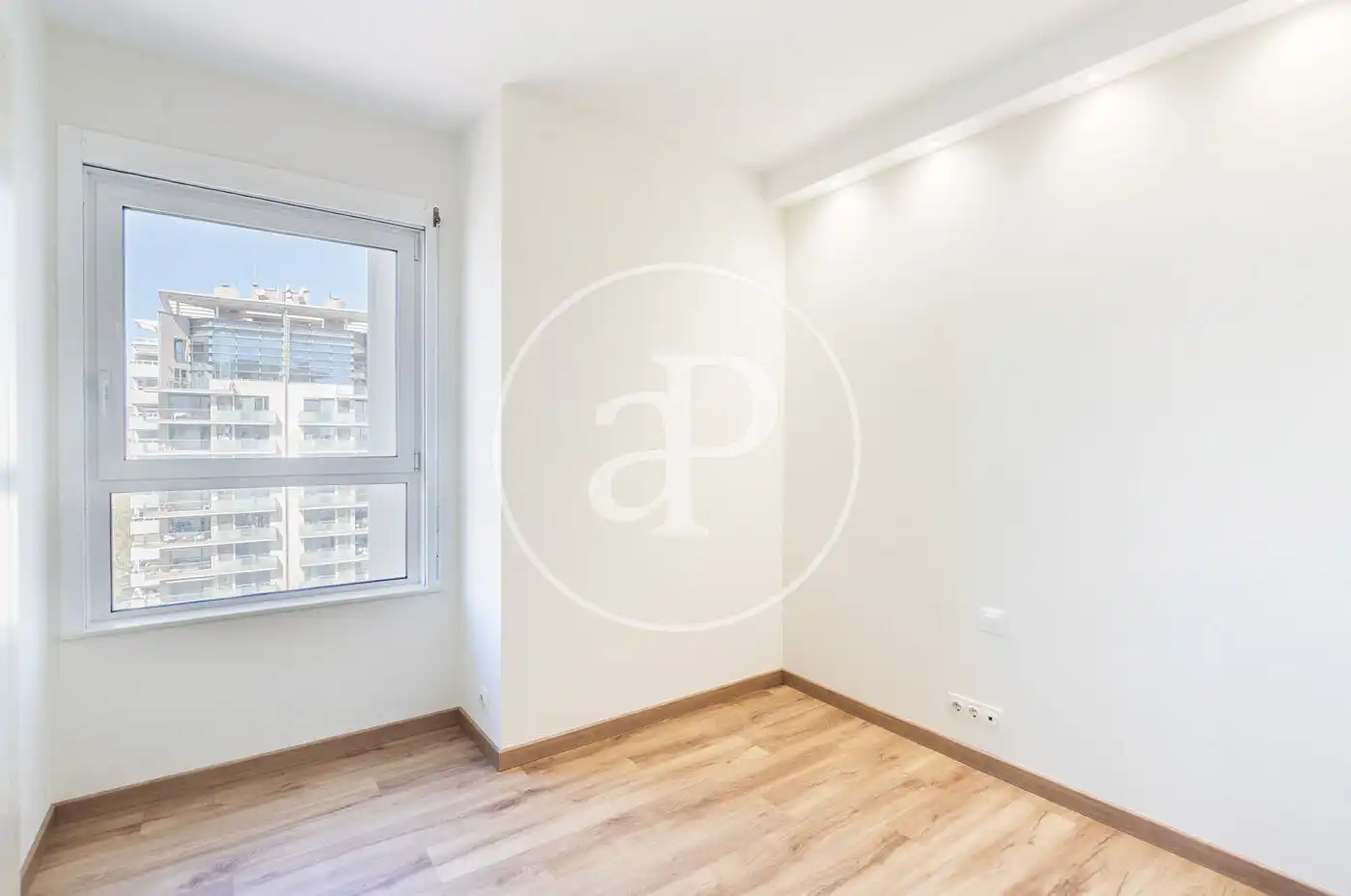 Habitación de Piso en venta en Barcelona con Aire acondicionado, Calefacción y Jardín privado