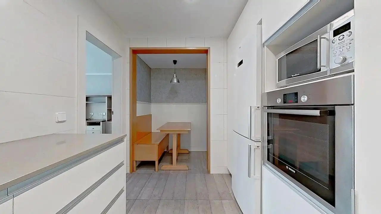 Cocina de Piso en venta en Barcelona con Aire acondicionado, Calefacción y Amueblado