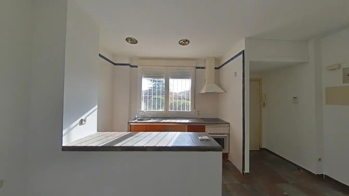 Cuina de Apartament en venda en Madrid amb Aire condicionat