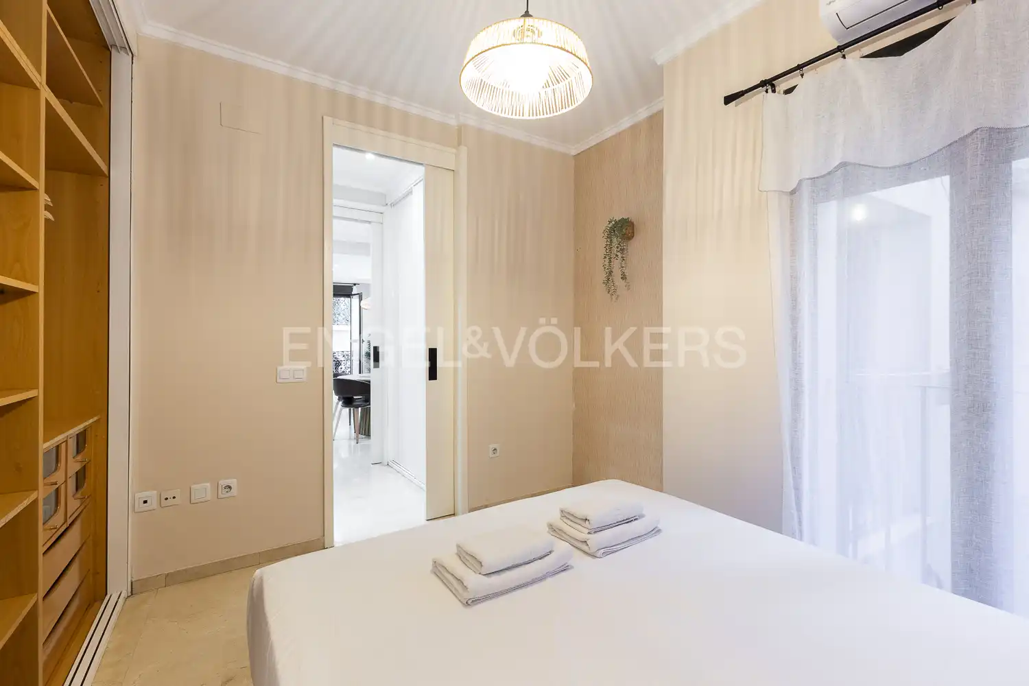Habitación de Piso en venta en Valencia con Aire acondicionado, Calefacción y Balcón