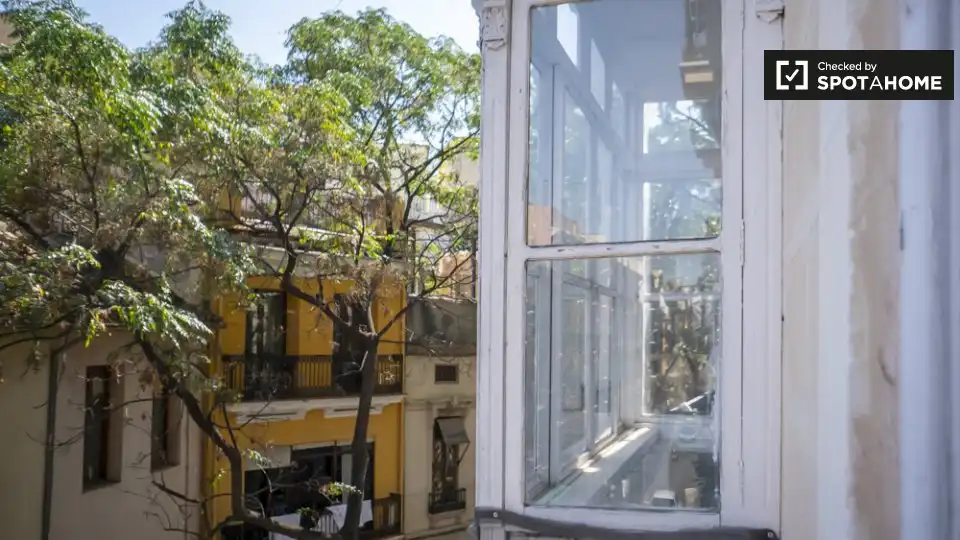 Vista exterior de Piso de alquiler en Valencia con Aire acondicionado, Calefacción y Amueblado