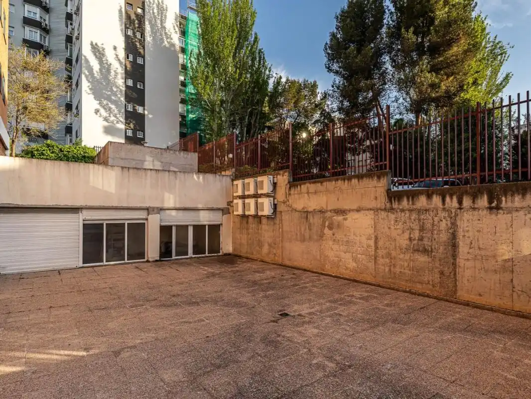 Exterior view of Commercial properties for sale in Coslada  with Heating and Terrace