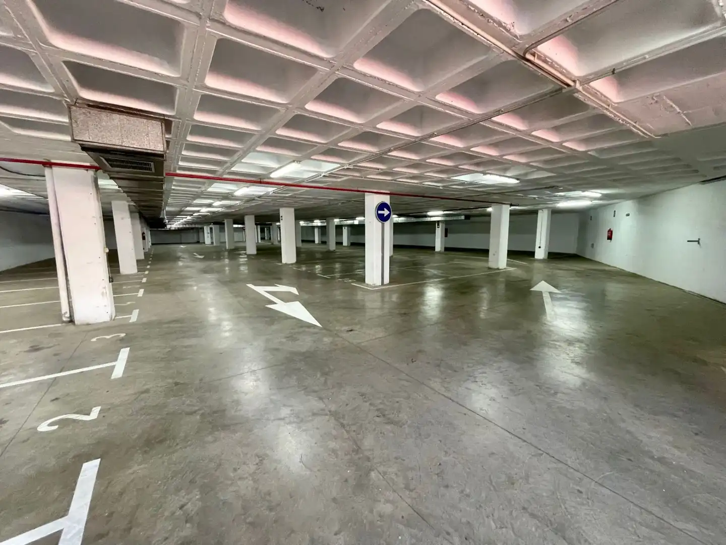 Parkplatz von Fabrikhallen zur Miete in Santa Cruz de Tenerife