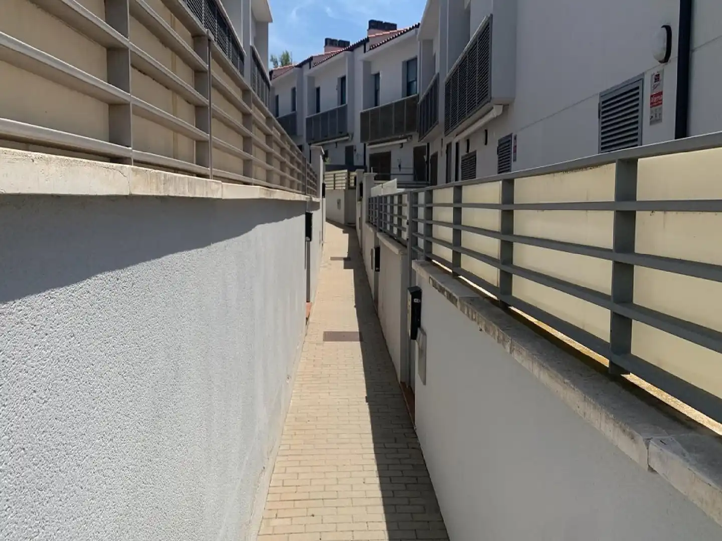 Vista exterior de Casa o chalet en venta en Roda de Berà