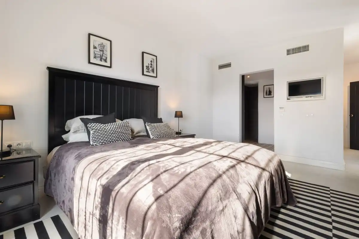 Habitación de Casa o chalet en venta en Marbella con Piscina