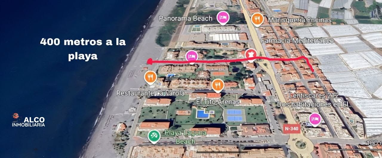 Vista exterior de Casa o xalet en venda en Torrox amb Terrassa