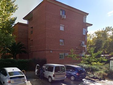 Aparcament en venda a Conjunto residencial Los Pinos