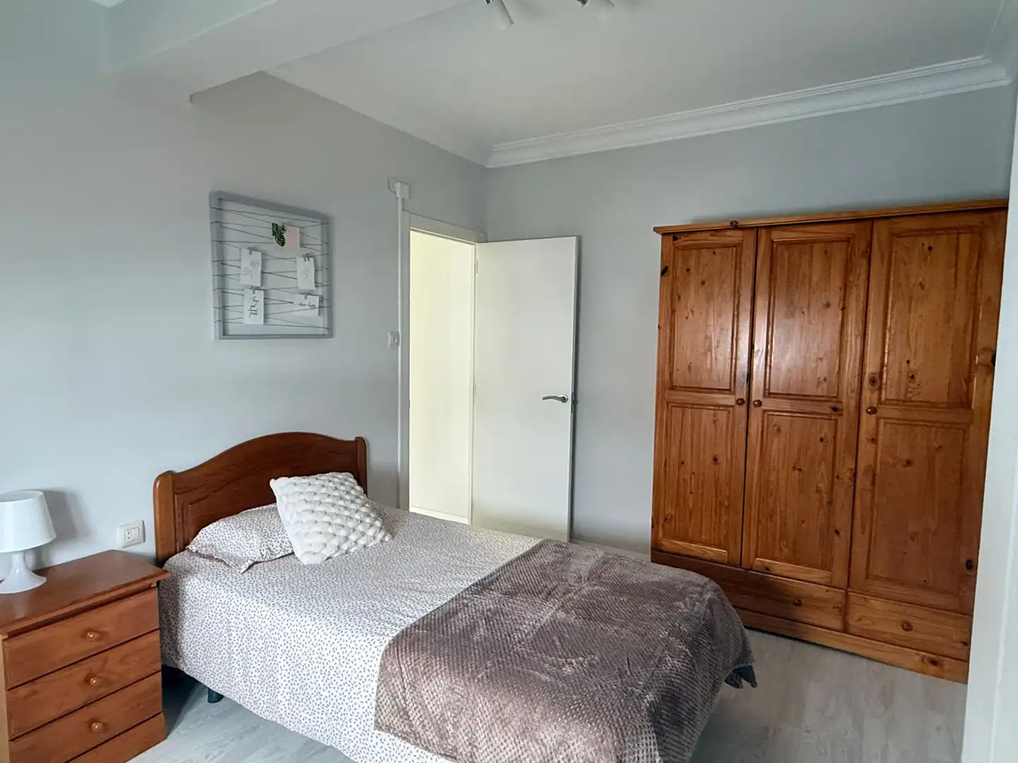Schlafzimmer von Wohnung zum Verkauf in Narón mit Heizung, Möbliert und Ofen