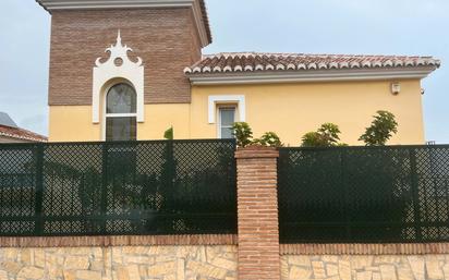 Exterior view of House or chalet for sale in Vélez-Málaga  with Air Conditioner, Heating and Private garden