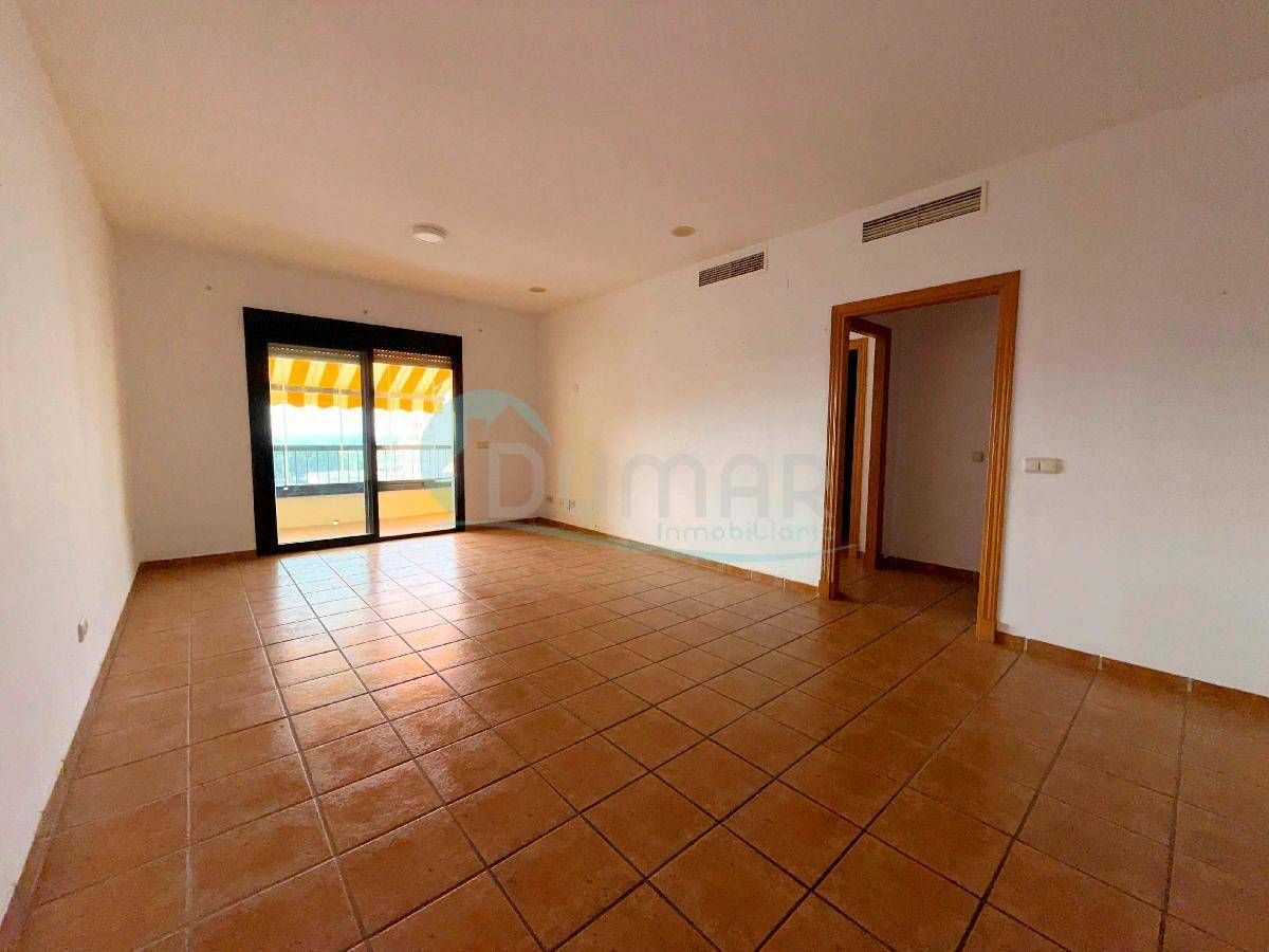 Living room of Flat for sale in Marbella  with Terrace, Swimming Pool and Community pool