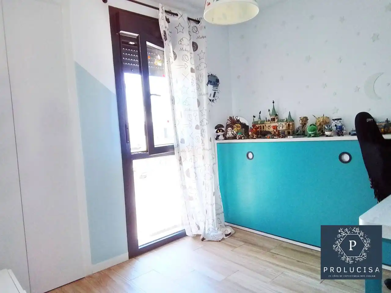 Dormitori de Casa adosada en venda en Moraleja de Enmedio amb Aire condicionat, Calefacció i Terrassa