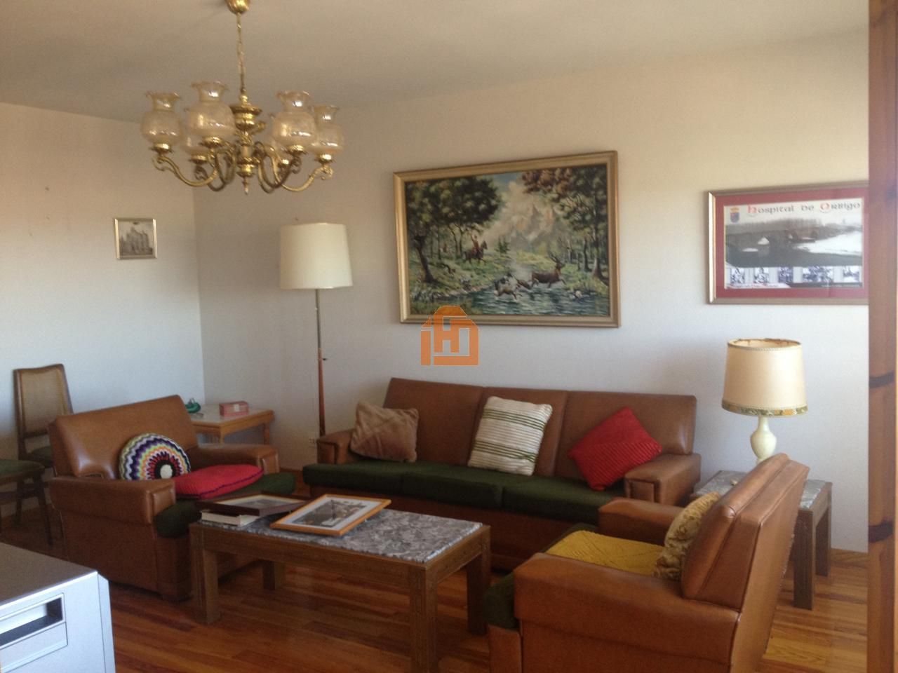 Sala d'estar de Apartament en venda en Hospital de Órbigo amb Calefacció i Terrassa