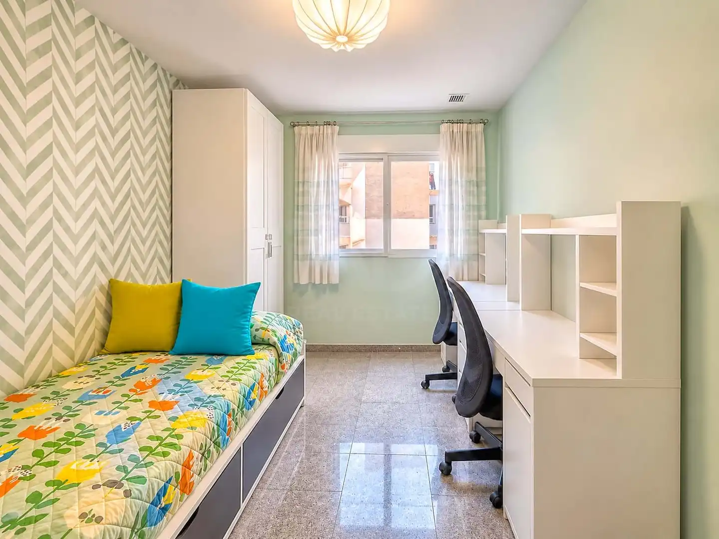 Bedroom of Flat for sale in Petrer  with Air Conditioner and Heating