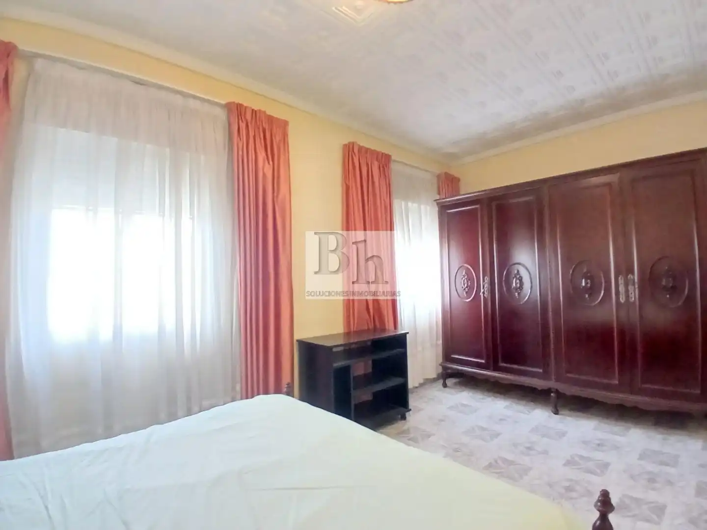 Bedroom of Flat for sale in Málaga  with Air Conditioner and Alarm