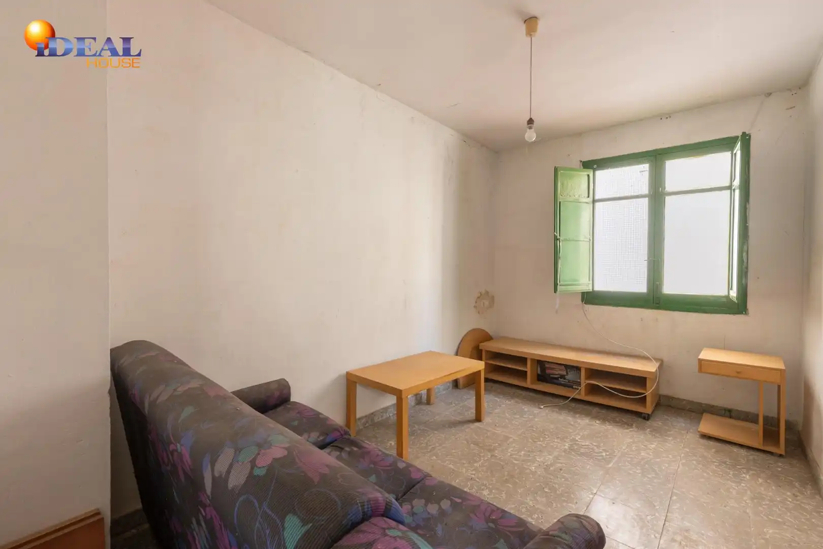 Sala d'estar de Casa adosada en venda en Polopos
