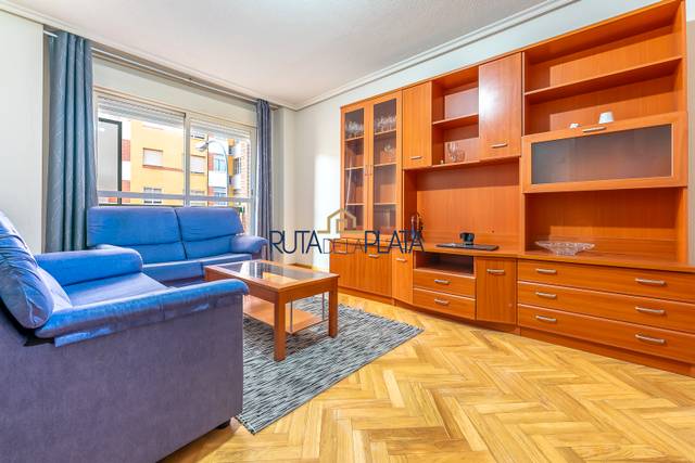 Piso en Alquiler en Calle de San Blas, 17D en Peña Trevinca