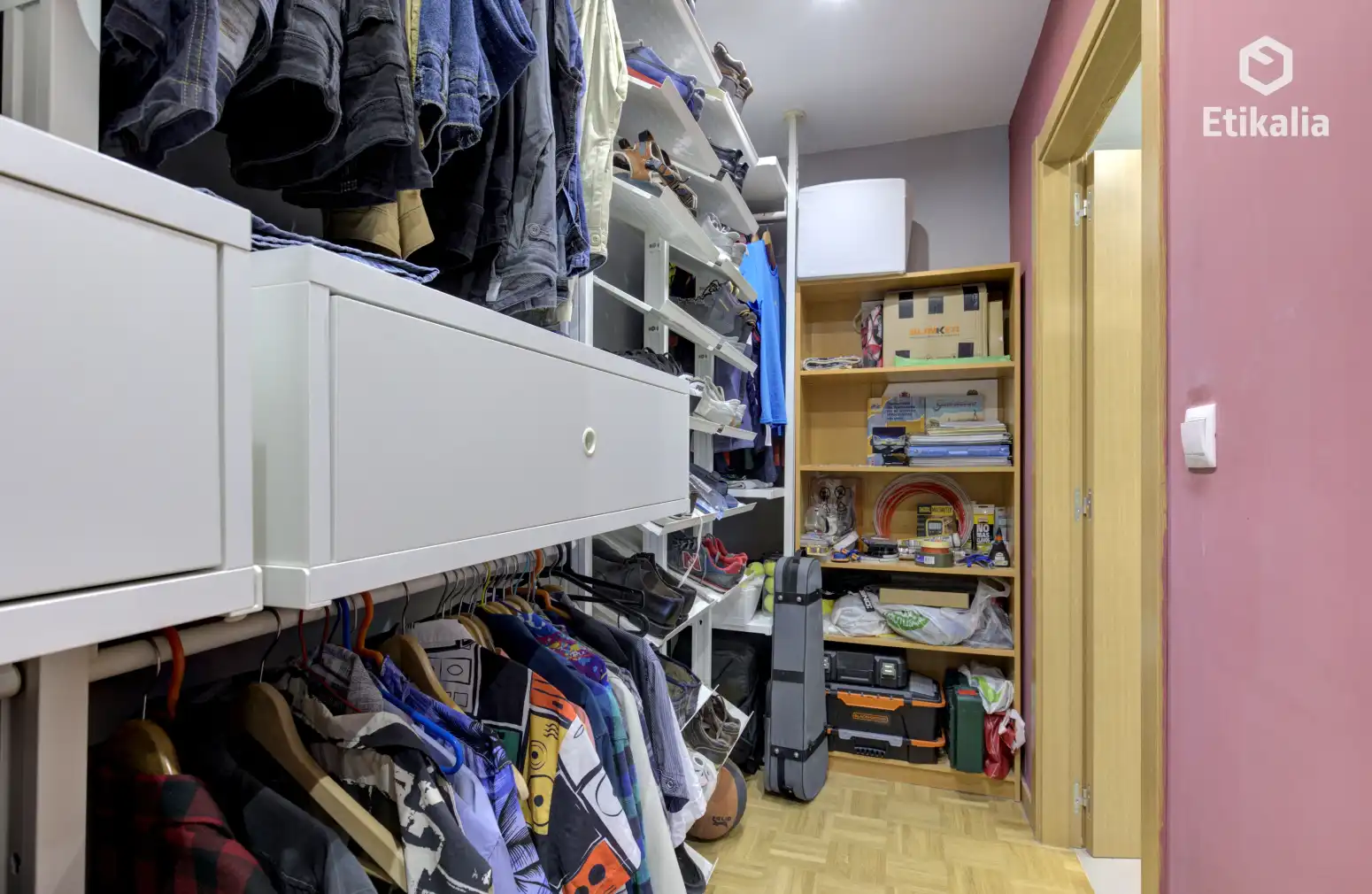 Habitación de Piso en venta en Vitoria - Gasteiz con Calefacción, Terraza y Trastero
