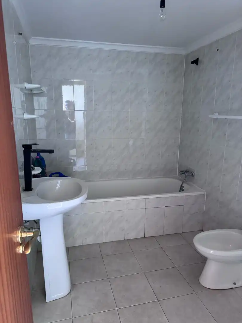 Bany de Casa o xalet en venda en Villardondiego amb Terrassa i Traster