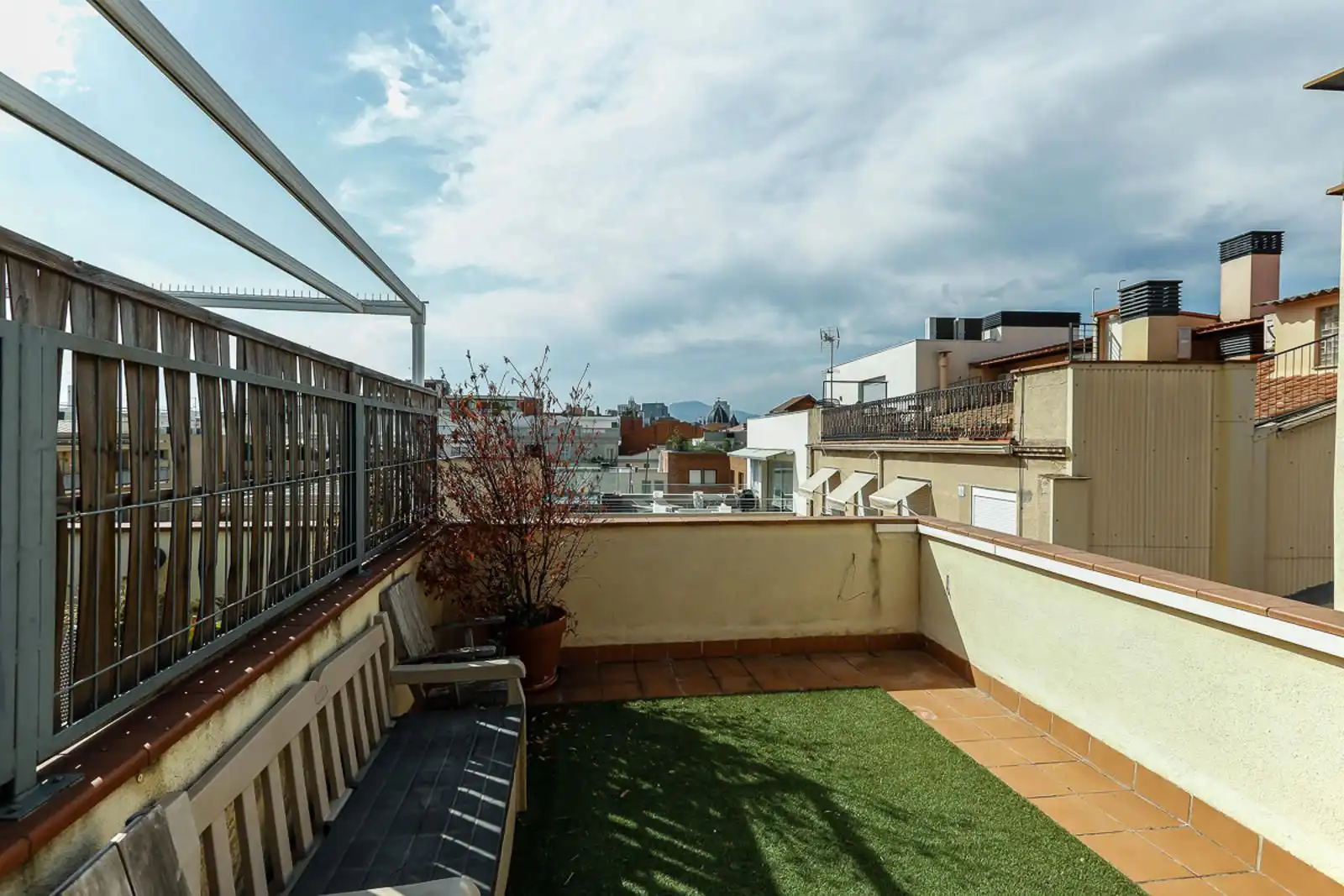 Terrasse von Maisonette zum Verkauf in Sabadell mit Klimaanlage, Heizung und Parkett